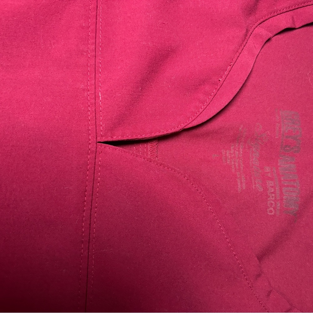 Burgundy Grey’s Anatomy Women’s   Scrub Set Size Large - Picture 10 of 16